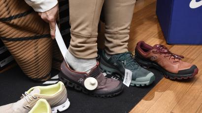 Bild: Petra Hartl
Schuhe im Online-Shop ansehen, aber im Laden probieren und dort auch kaufen. Diese Variante wird offenbar immer beliebter.
