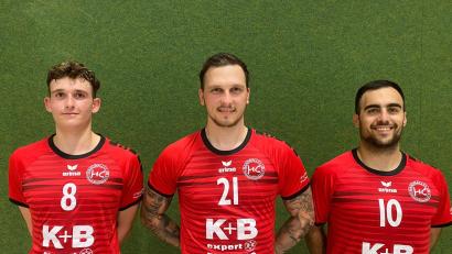 Bild: cwh
Die drei Neuzugänge des HC Sulzbach (von links): Aleksa Mikovic, Tim Lehmacher und Milan Stancic.