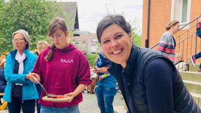Bild: exb
Viele Helfer und Helferinnen versorgten die Gäste mit selbstgemachten Pizzen aus dem mobilen Steinbackofen des Kreisjugendrings