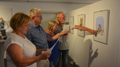 Bild: jr
Noch bis zum 6. November ist im Museum Mitterteich die Sonderausstellung „Aus dem Leben gegriffen“ zu sehen, die bei der Vernissage auf großes Interesse bei den Gästen stieß.