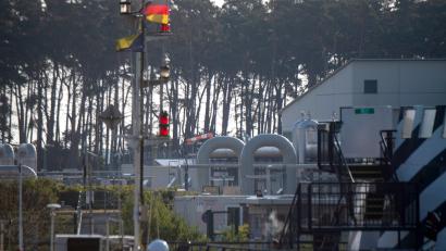 Symbolbild: Stefan Sauer
Die Gasempfangsstation der Ostseepipeline Nord Stream 1: Das Gas fließt wieder – aber weiter auf niedrigem Niveau. Und wie lange?