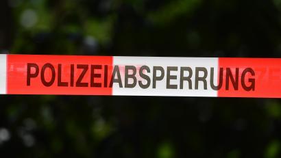 Symbolbild: Hendrik Schmidt/dpa
Da die A3 bei Regensburg seit vier Jahren ausgebaut wird, kommt es im Zuge der Bauarbeiten immer wieder zur Sperrung der Autobahn. So auch an diesem Wochenende: Von Samstagabend bis Sonntagnachmittag ist die A3 gesperrt.