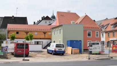 Bild: bnr
Das "Haas-Haus steht kurz vor der Fertigstellung. Beim "Tag der offenen Tür" können die Bürger einen Blick ins Innere werfen.