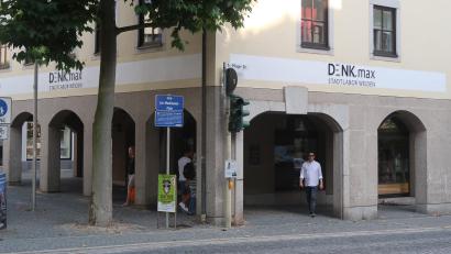 Bild: Kunz
Das Denk.max Stadtlabor direkt am Issy-les-Moulineaux-Platz.