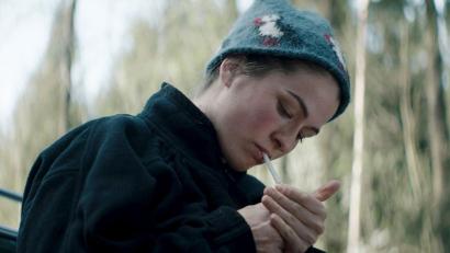 Bild: Poison/if Productions
Henriette Confurius spielt die Hauptrolle in "Schweigend steht der Wald".