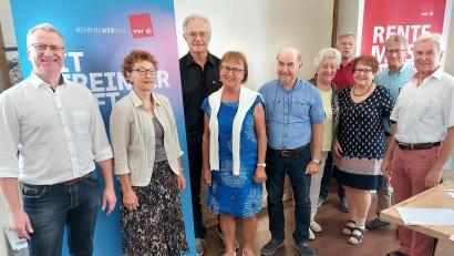 Bild: Manfred Kick/exb
Manfred Haberzeth (rechts) wurde als Vorsitzender wiedergewählt. Unser Bild zeigt ihn mit den weiteren Mitgliedern der Führungsriege.