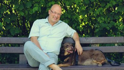 Bild: Evi Wagner
Finanzexperte Norbert Peter weiß, welche Hundeversicherungen Sinn machen.
