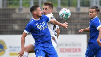 Bild: G. Büttner
Der Weidener Torschütze aus dem Eltersdorf-Spiel, Josef Rodler (links, gegen Christopher Kracun), und Neuzugang David Bezdicka peilen beim Mit-Aufsteiger TSV Kornburg den nächsten Zähler an.