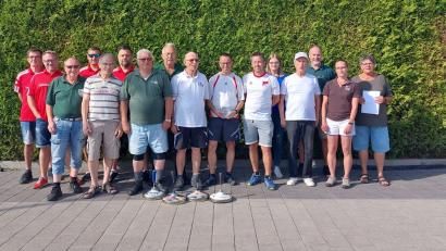 Bild: Georg Kick/exb
Die Stadtmeisterschaft im Stockschießen endet mit einem Sieg der Stadtschützen Pfreimd.