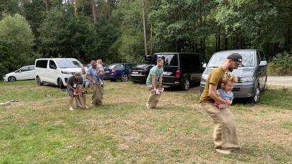 Bild: Elternbeirat Kinderhaus Parkstein/exb
Viel Spaß haben die Kinder bei der Olympiade.