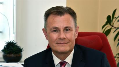 Bild: Stephan Huber
Roland Retzbach ist neuer Chef der Justizvollzugsanstalt (JVA) Amberg und damit auch für die JVA in Weiden zuständig.