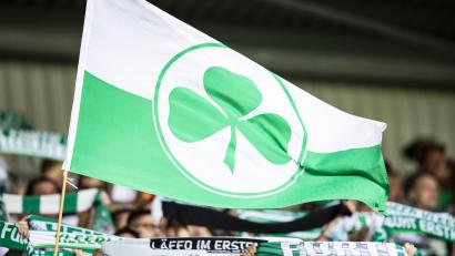 Symbolbild: Tom Weller/dpa
Das Kleeblatt steht für die SpVgg Greuther Fürth, den großen Rivalen des 1. FC Nürnberg.