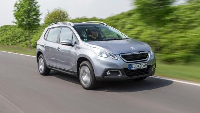 Bild: Peugeot/dpa
Kleiner Wagen mit rustikaler Optik: Autos wie das kleine SUV 2008 von Peugeot werden zuweilen auch Crossover genannt.