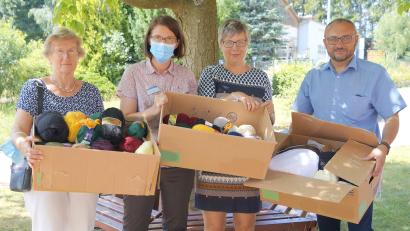 Bild: fjo
Rosalinde Hera-Mack, Theresa Pulsfort, Annelie Spitzner und Bürgermeister Markus Bauriedl (von links) stehen für die geplante Unterstützung von Feuerkindern in Tansania.