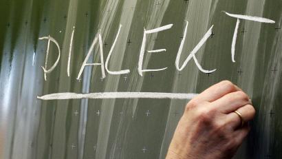 Bild: Daniel Karmann/dpa
Eine Umfrage will herausfinden, wie die Bürgerinnen und Bürger im Landkreis Wunsiedel ihre Heimatorte aussprechen.