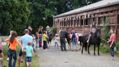 Bild: fvo
Jede Menge Spaß für die Ferienkinder am Gursnhof in Woppenrieth.