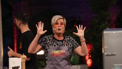 Bild: RTL / Frank W. Hempel 
Fürstin Gloria von Thurn & Taxis war zu Gast bei der Kochshow von Steffen Henssler.