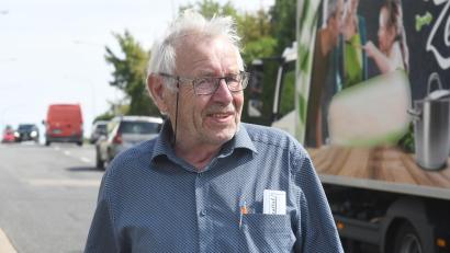 Bild: Gabi Schönberger
Seit fast 50 Jahren lebt Hans-Jürgen Kleinwächter in der Joseph-Haas-Straße. Momentan ist der Lärm unerträglich.