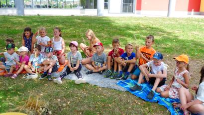 Bild: njn
Viel Spaß hatten die Kinder beim Nachmittag des Obst- und Gartenbauvereins im Stadtpark.