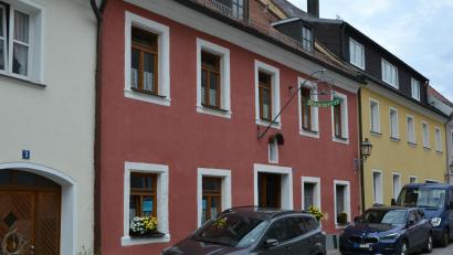 Bild: ubb
Eines der beiden Wirtshäuser, die im Film eine wichtige Rolle spielen, wird der Hammerer-Zoigl in Tirschenreuth sein.