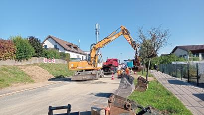 Bild: fpoz
Die Arbeiten an der Wasserversorgung in Waldershof erfordern auch weiterhin Umleitungen.