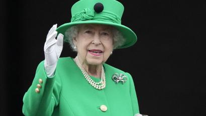 Bild: Frank Augustein/dpa
Die britische Königin Elizabeth II ist tot.