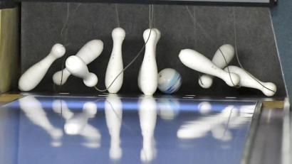 Symbolbild: Ziegler
Jeder Kegel zählt: Fortuna Neukirchen möchte in dieser Saison nichts mit dem Abstieg zu tun haben.