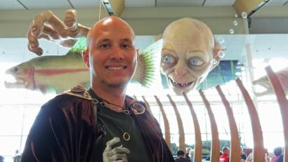 Bild: Götz
Ein Zusammentreffen mit Gollum: Zur Weltpremiere von „Der Hobbit“ reiste Andreas Götz 2012 in die neuseeländische Hauptstadt Wellington.