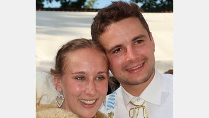Bild: Heribert Urbanek/exb
Lena Hornauer und Nicolas Lindner sind das neue Mimbach-Mausdorfer Oberkirwapaar.