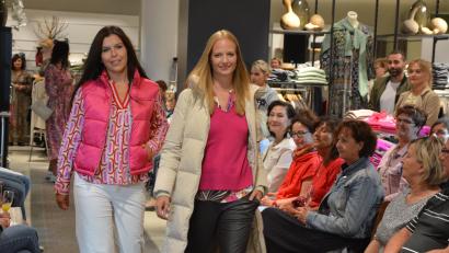 Bild: jr
Models aus Zwickau zeigten im Modehaus Zeitler, welche Modetrends im Herbst und im kommenden Winter angesagt sind.