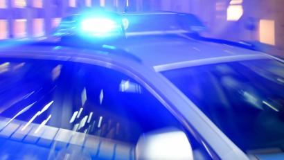 Symbolbild: Carsten Rehder/dpa
Die Polizei bittet Zeugen, sich bei der Weidener Inspektion zu melden.