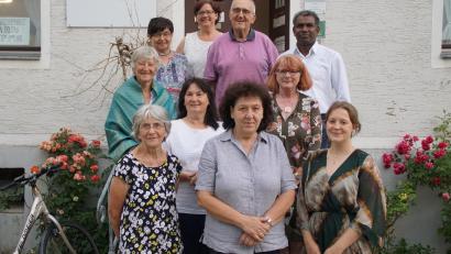 Bild: Ludwig Höcherl/exb
Beim Verein "Zukunft in Würde" wurde ein neues Führungsgremium gewählt. Außerdem schieden zwei Mitglieder aus dem Vorstand aus.