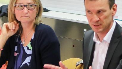 Bild: fz
Vorstandsvorsitzender Christian Stadler und Aufsichtsratsvorsitzende Birgit Reil berichten über die Arbeit am HPZ.