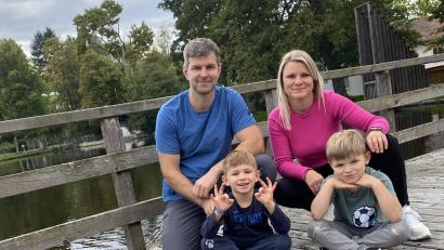 Bild: Vecera/exb
Unweit vom Haus der Familie Vecera - Marian, Helena, Tomas und Marian - befindet sich der namensgebende See in Schönsee. Hier verbringen sie gerne Zeit, ebenso wie zum Beispiel im Moorbad.