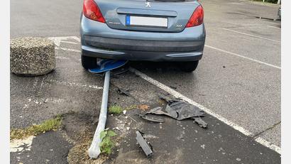 Bild: Polizeiinspektion Amberg
Zu einem nicht alltäglichen Unfall kam es am Dienstag, 27. September, in Amberg in der Fuggerstraße.
