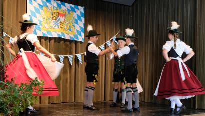 Bild: le
Einen blendenden Auftritt legten die jungen "Waldnaabtaler" aus Windischeschenbach hin.