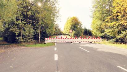 Bild: gz
Seit Montag ist auch die Staatsstraße von Eslarn in Richtung Schönsee gesperrt.