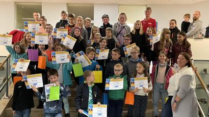 Bild: Alexandra Kirst/exb
Die Bücherei-Aktion „Sommer, Sonne, Lesespaß 2022“ endete mit der Preisverleihung.