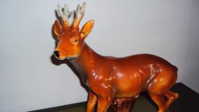 Bild: u
Unter dem Titel „Hirschau – Keramik – Figuren“ präsentiert der Festspielverein in der Alten Mälzerei des Pflegschlosses vom 22. Oktober bis zum 16. April rund 100 in der Hirschauer Fabrik gefertigte Steingutplastiken der Firmen Carstens, Luckscha und Flückiger.