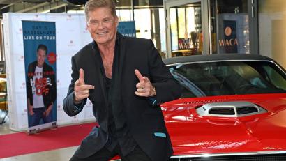 Bild: Ursula Düren
Sänger und Schauspieler David Hasselhoff (70) will 2023 auf Tournee gehen und mit seiner Musik für gute Laune sorgen.
