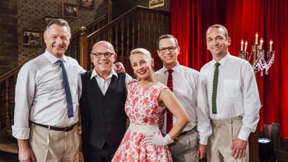 Bild: Max Hofstetter/exb
Jürgen Kirner und Conny & die Sonntagsfahrer geben Gast. Die "Brettl-Spitzen" gastieren in Neunburg