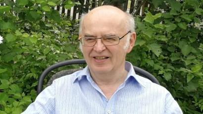 Archivbild: prh
Am Dienstag ist der beliebte Zahnmediziner Dr. Bernhard Mark im Alter von 73 verstorben.