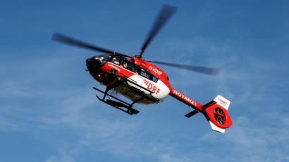 Symbolbild: Matthias Balk/dpa
Ein Rettungshubschrauber war am Sonntag im Einsatz bei einem Unfall auf der A93 bei Regnitzlosau.