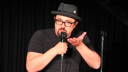 Bild: stg
Helmut A. Binser sorgte am Schafferhof für viele Lacher