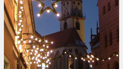 Bild: Petra Hartl
Weihnachtsbeleuchtung in Sulzbach-Rosenberg
Kirche St. Marien