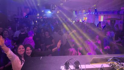 Bild: fla
Tanzen wie früher - der Club 99 trifft mit der Kui-Revival-Party voll ins Schwarze.