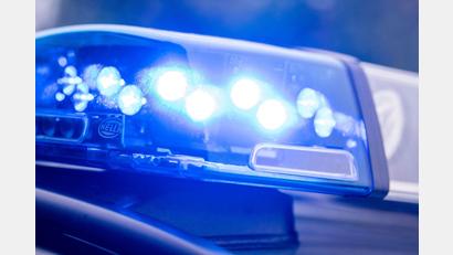 Symbolbild: Lino Mirgeler/dpa
Nach einem Unfall war die Straße von Grafenwöhr in Richtung Eschenbach gesperrt.