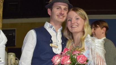 Bild: Enrico März /exb
Svenja Bäumler und Anton Bauer sind das neue Oberkirwapaar von Luhe.