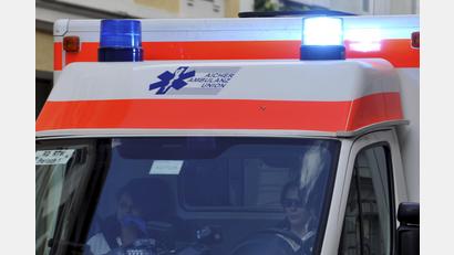 Symbolbild: Frank Leonhardt
Eine Zweijährige musste nach einem Unfall schwer verletzt ins Krankenhaus.