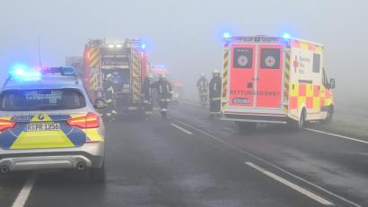 Bild: gf
In der Nähe von Hahnbach ereignete sich am Montagmorgen im Nebel ein Verkehrsunfall.